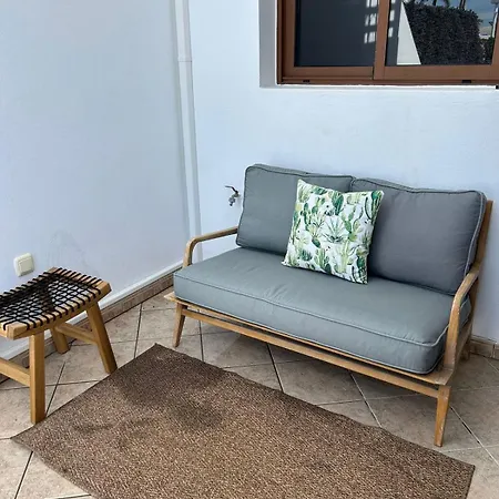 Aruba 12 * بويرتو ذيل كارمين