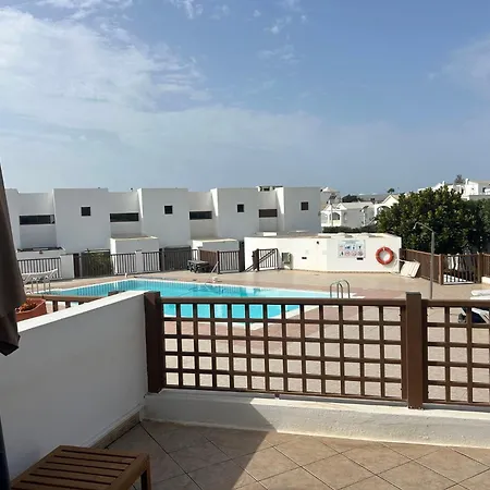 Aruba 12 *
