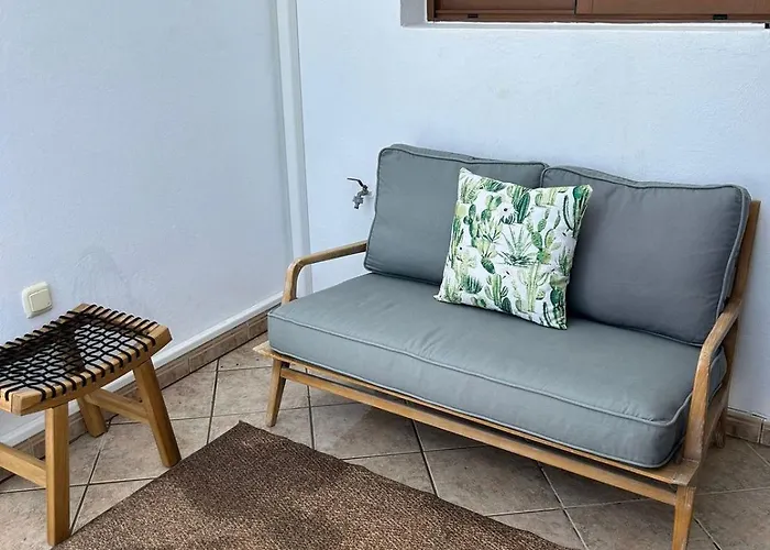 Aruba 12 * بويرتو ذيل كارمين